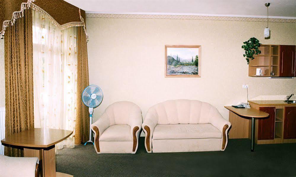 Mariot Medical Center Hotel Truskavets Exterior foto